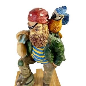 “Pirate & Parrot” Figurine Old Salts 1997 Series Beachcombers Nautical Bird Rum